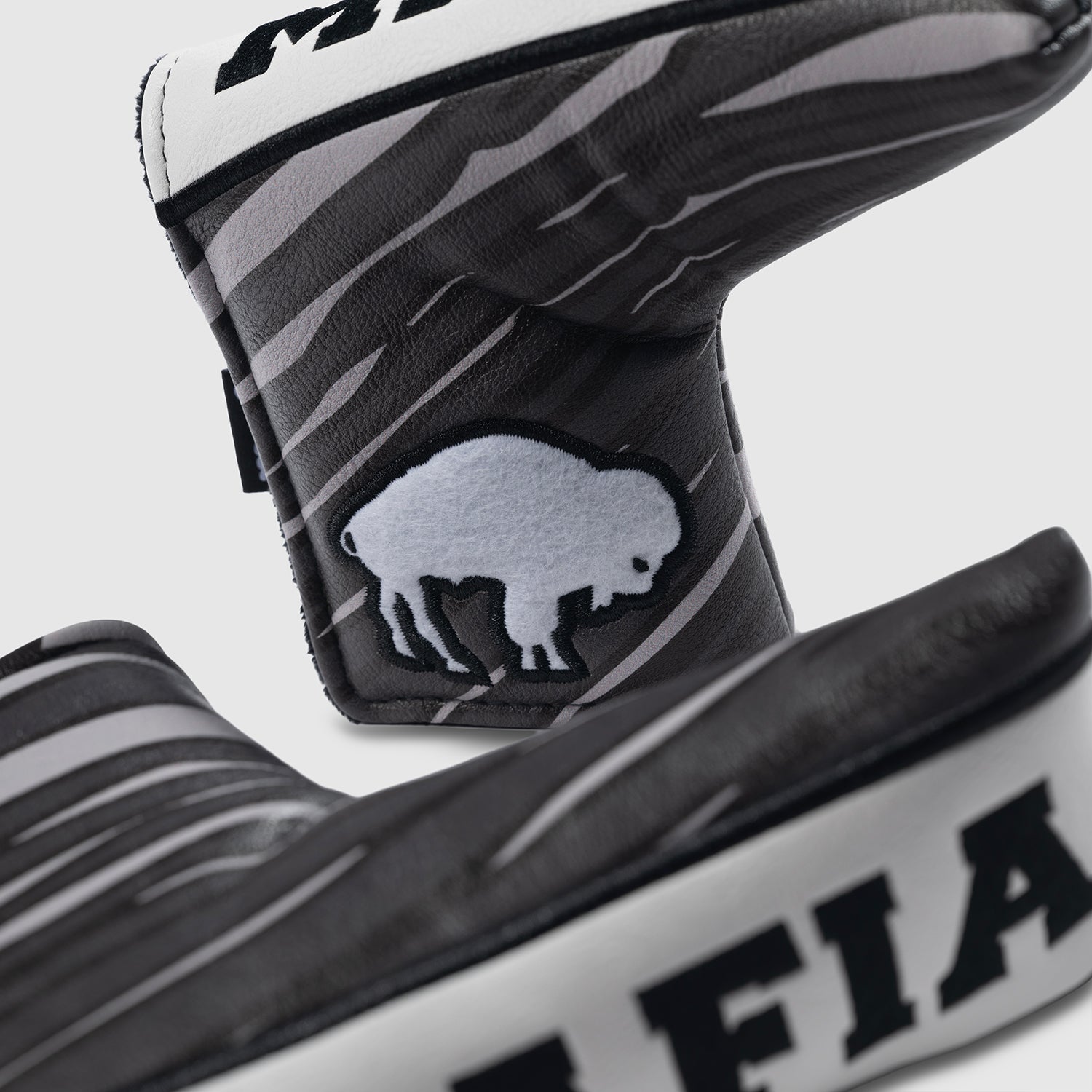 Midnight Mafia Blade Putter Cover